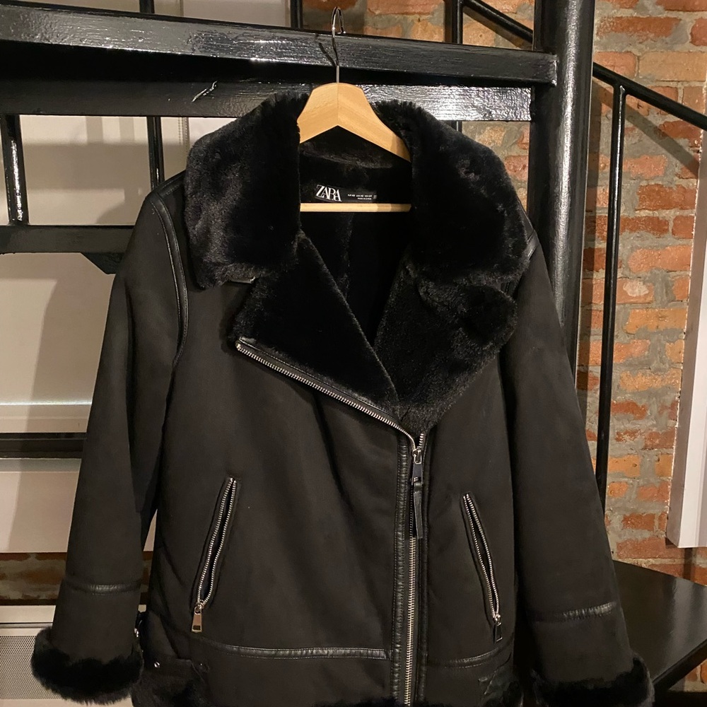 Zara Women's Black Teddy Jacket